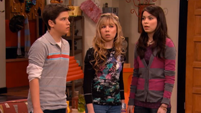 icarly istart a fanwar